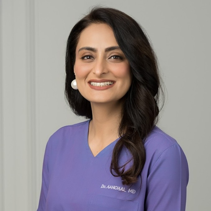Bác sĩ Aanchal Panth.
