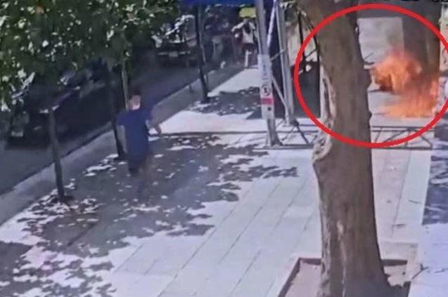 Nam thanh niên bất ngờ tự thiêu sau cuộc gọi bí ẩn, hiện trường ám ảnh - 1