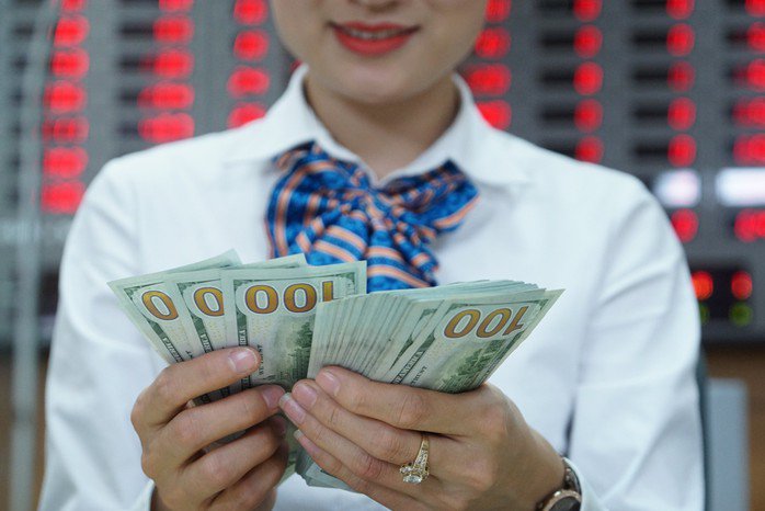 Giá USD hạ nhiệt mạnh so với mốc đỉnh khoảng 1 tháng qua