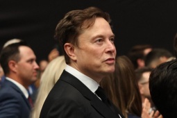 Elon Musk trở thành người đầu tiên trong lịch sử sở hữu khối tài sản 500 tỷ USD