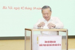 Tổng Bí thư Tô Lâm quyên góp ủng hộ đồng bào khắc phục hậu quả bão số 10