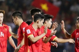 Bóng đá - HLV Masatada Ishii đem “dao mổ trâu giết gà”, còn HLV Kim Sang-sik lại tự tin