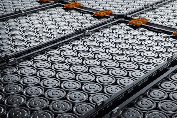 Chi phí tái chế cao, trong khi pin lithium-ion ngày càng rẻ khiến việc tái chế càng thêm phần khó.