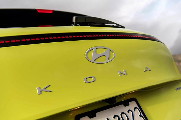 Hyundai Kona Electric 2026 thu hẹp dải sản phẩm, chỉ còn một phiên bản SE - 5