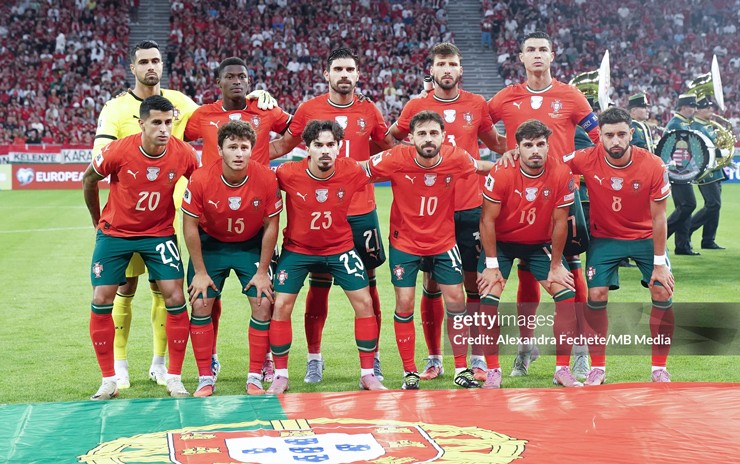 Ronaldo vẫn là "ngọn hải đăng" của đội tuyển Bồ Đào Nha