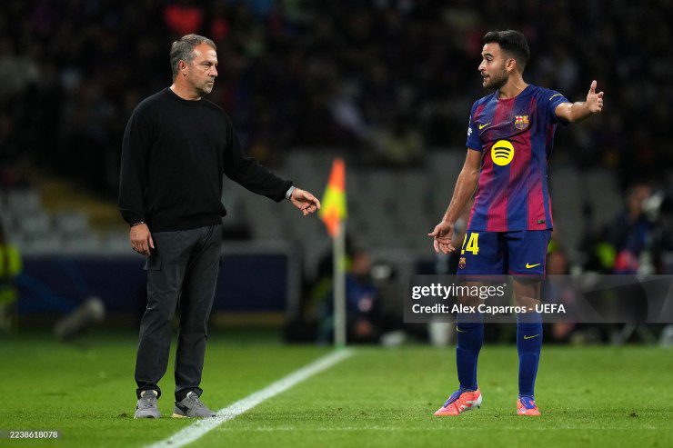 HLV Flick không thể hài lòng với các học trò