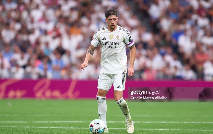 Valverde cho biết bản thân tôn trọng HLV Alonso