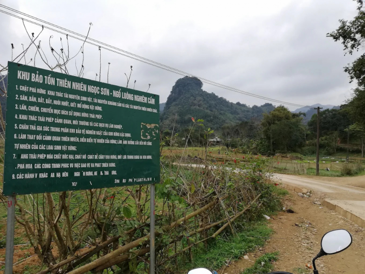 Khu bảo tồn thiên nhiên Ngọc Sơn - Ngổ Luông