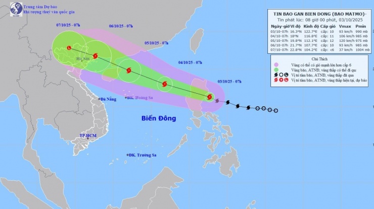 Cơn bão số 11 và hướng di chuyển theo dự báo.