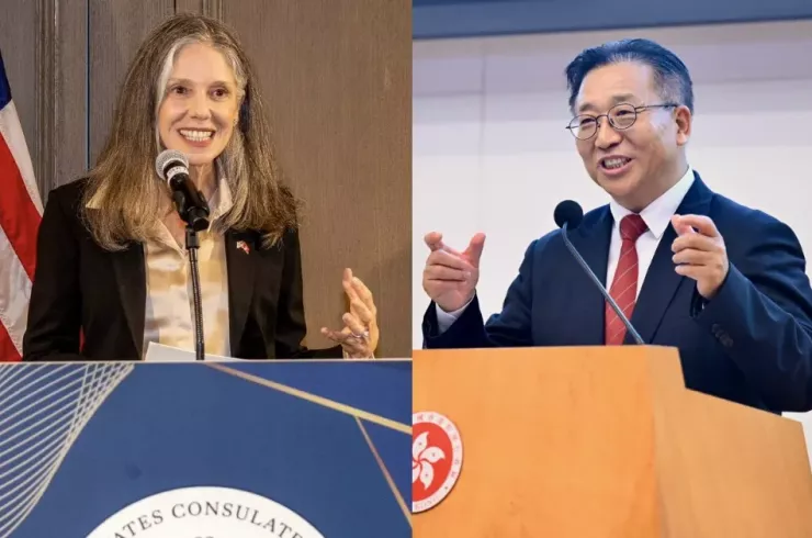 Tổng Lãnh sự Mỹ tại Hong Kong Julie Eadeh (trái) và Ủy viên văn phòng Hong Kong thuộc Bộ Ngoại giao Trung Quốc - ông Thôi Kiến Xuân. Ảnh: SOUTH CHINA MORNING POST