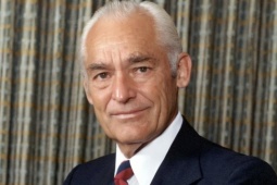 “Ông vua bán lẻ” và cuộc cách mạng giá rẻ làm rung chuyển nước Mỹ