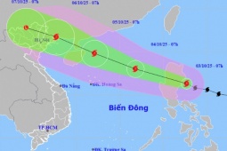 Tin tức trong ngày - Tin bão mới nhất: Bão số 11 Matmo giật cấp 13 vào Biển Đông, dự báo vùng bị ảnh hưởng nặng nhất ở Việt Nam
