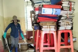 Nhiều trường học ở Nghệ An chìm trong biển nước