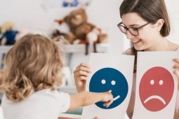 Không liên quan đến điểm số: Những đứa trẻ lớn lên thành công đều có 3 đặc điểm này