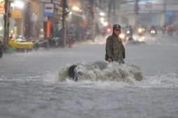 Tin tức trong ngày - Đề xuất xây hồ ngầm dưới sân bóng để xóa 'rốn ngập' ở TP HCM