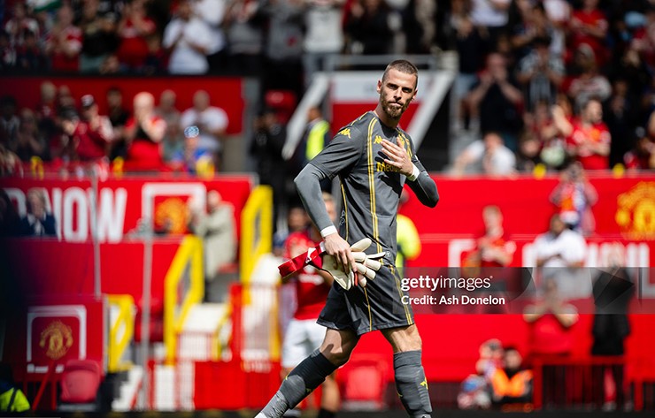 De Gea xúc động trong lần trở lại Old Trafford cùng Fiorentina