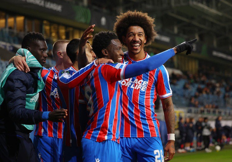 Crystal Palace thiết lập kỷ lục 19 trận bất bại, dài nhất trong lịch sử CLB