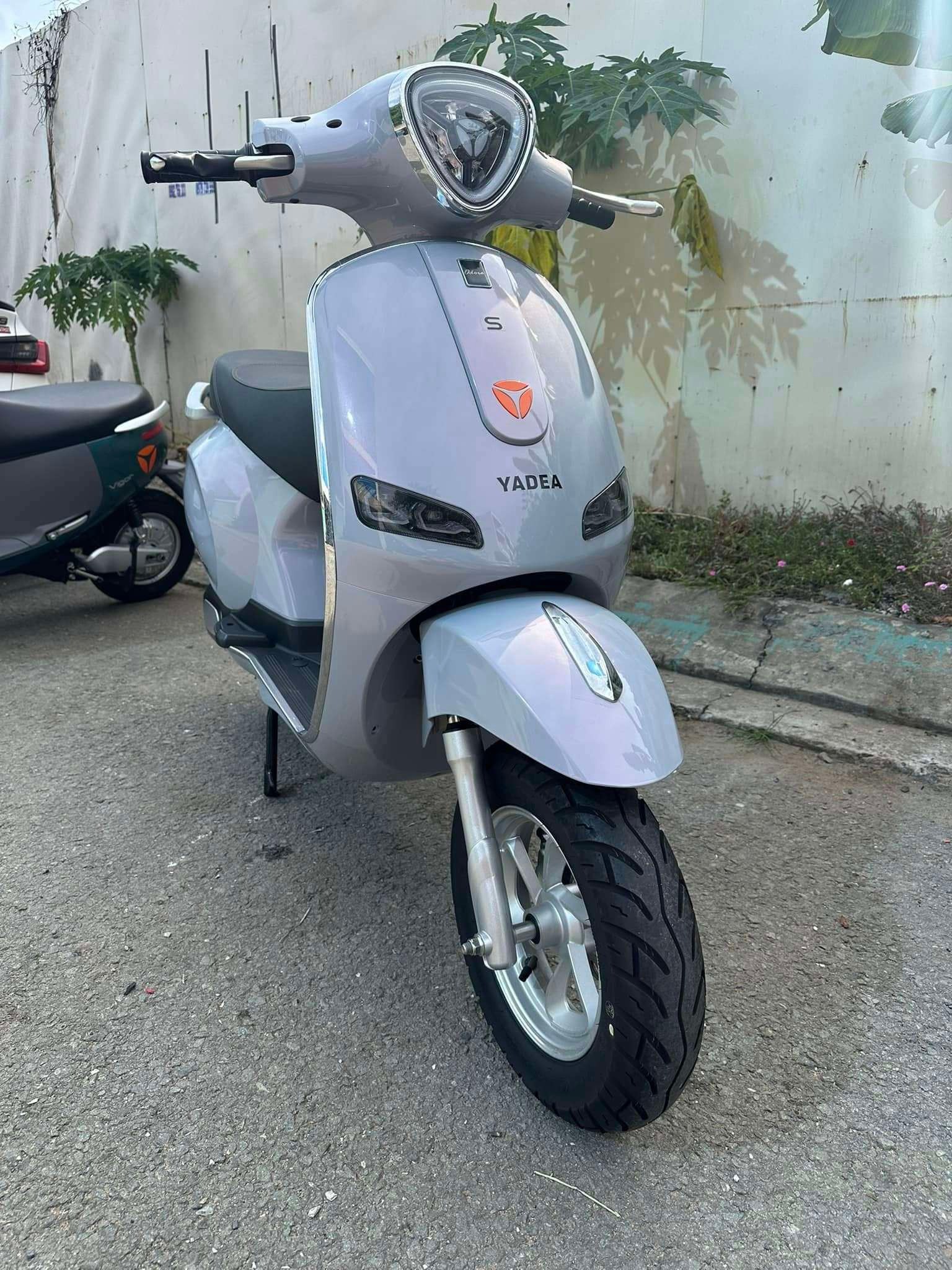 Xe máy điện gọn nhẹ có cốp rộng, smartkey chống trộm, sạc một lần chạy 80 km - 2