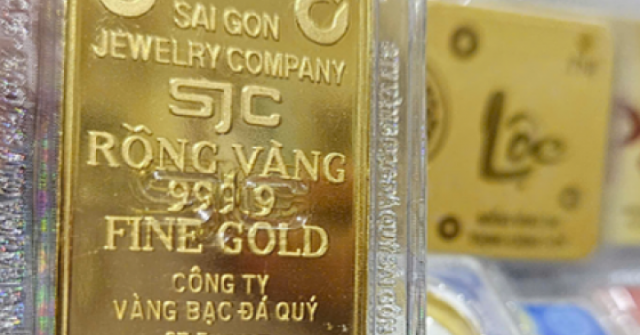 Sáng 3-10, giá vàng miếng SJC giảm
