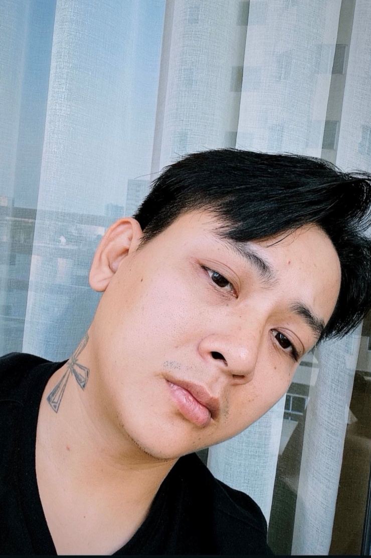 Ca sĩ Hoài Lâm lấy lại phong độ sau thời gian bị chê xuống sắc, tiều tụy. 