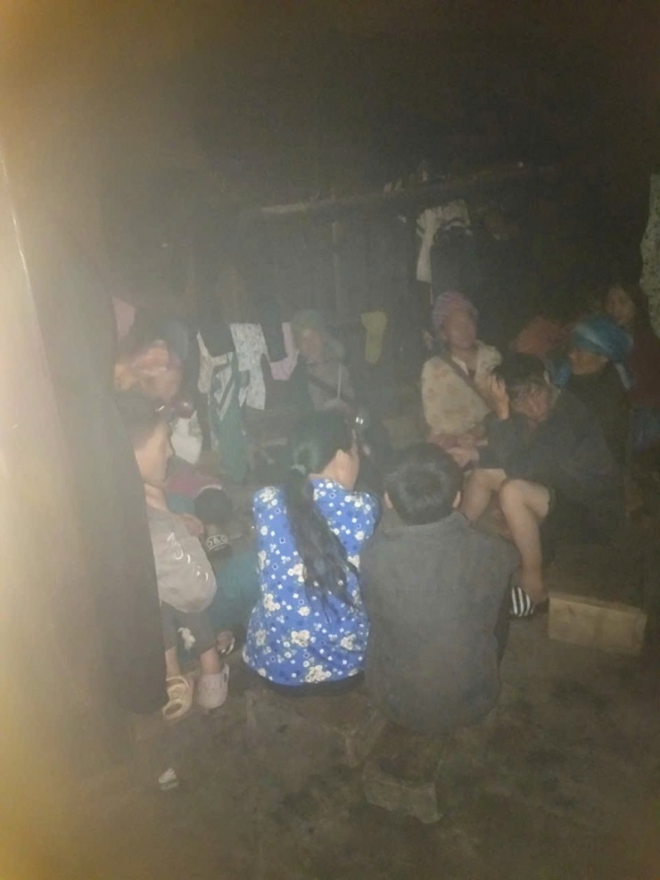 Trưởng thôn kể phút lội bùn, hò hét dân bản tháo chạy trước khi núi lở ở Lào Cai - 2