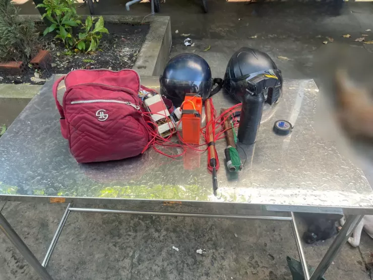 Tang vật bị công an TP.HCM thu giữ. Ảnh: CA