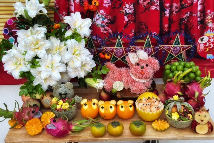 Mẹ đảm háo hức đón trung thu hơn cả con, năm nào cũng làm mâm cỗ siêu đẹp mắt