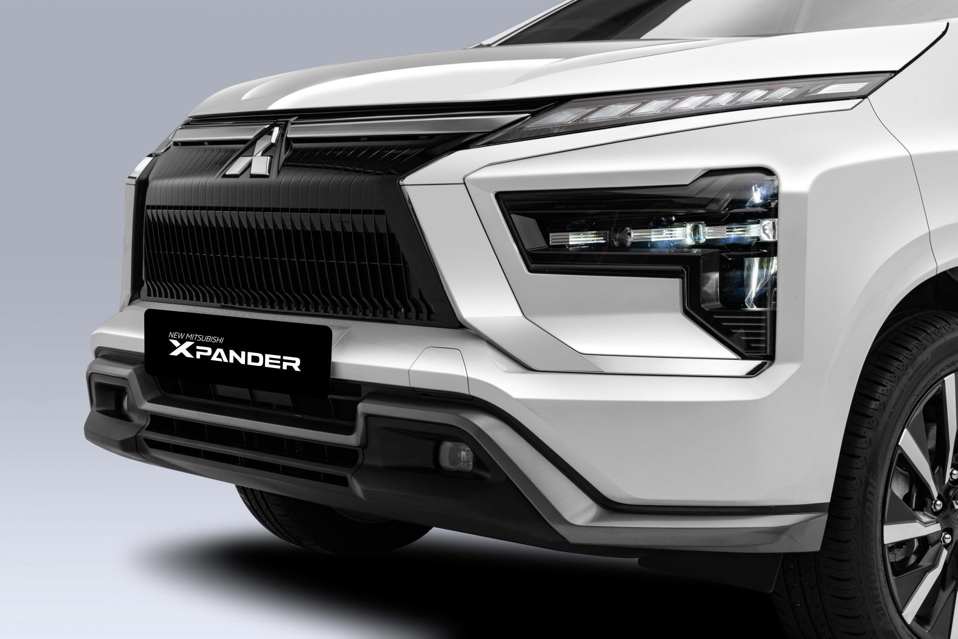 Giới yêu xe bình phẩm Mitsubishi Xpander và Xpander Cross mới - 2