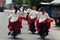 Xử phạt đoàn rước dâu không đội mũ bảo hiểm ở Quảng Ngãi