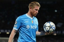 Bóng đá - De Bruyne &amp; thống kê trong mơ, giúp Hojlund thăng hoa: Fernandes khó đuổi kịp