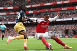 Bóng đá - Trực tiếp bóng đá Arsenal - West Ham: Suýt có bàn thắng thứ ba (Ngoại hạng Anh) (Hết giờ)