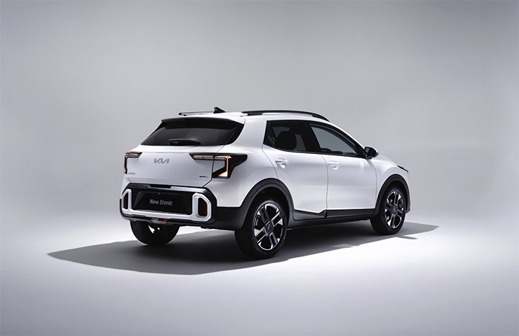 KIA Stonic 2026 lên kệ, đầy công nghệ nhưng giá không đổi - 4