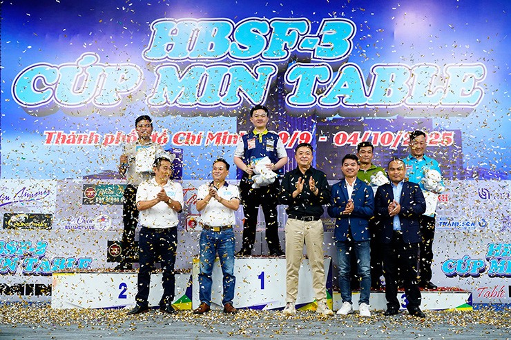 Bao Phương Vinh có lần đầu đăng quang tại HBSF Tour danh giá