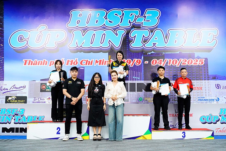 Bùi Xuân Vàng vô địch pool 9 bi nữ