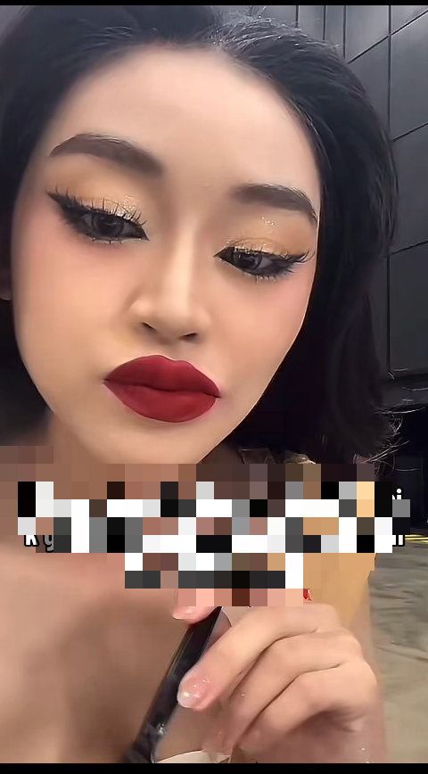 Hoa hậu Yến Nhi bị chê nhan sắc - 1