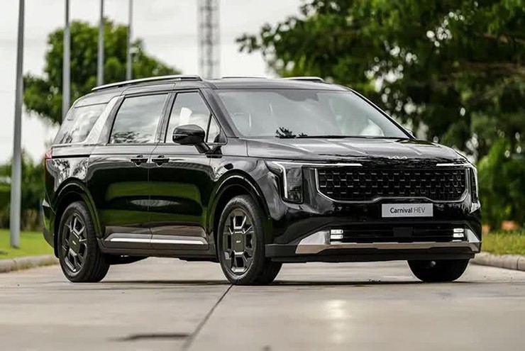 Ra mắt Kia Carnival HEV, sang hơn, mạnh hơn và tiết kiệm hơn