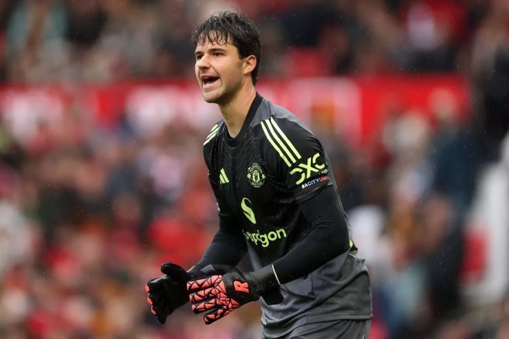 Senne Lammens ra mắt hoàn hảo, giúp MU giữ sạch lưới trận đầu tiên từ đầu mùa