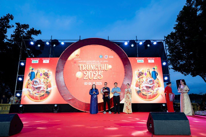 Chương trình Trung thu 2025 bắt đầu.