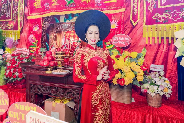 NSND Trịnh Kim Chi dùng 360 triệu tiền cúng Tổ giúp bà con vùng lũ lụt - 5