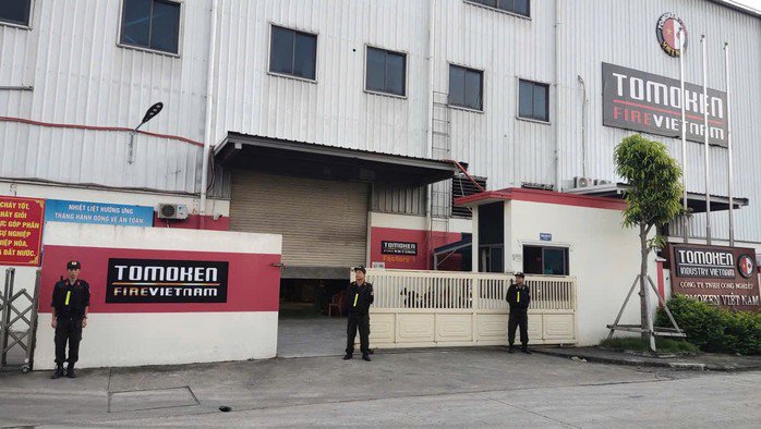 Cơ quan công an phong tỏa trụ sở Công ty TNHH công nghiệp Tomoken Việt Nam. Ảnh: Công an cung cấp