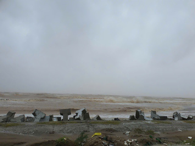 Bão Matmo đang giật cấp 15 có thể gây rủi ro đa thiên tai cho nước ta - 1