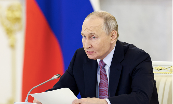 Tổng thống Putin: Mỹ sẽ huỷ hoại quan hệ với Nga nếu cung cấp Tomahawk cho Ukraine - 1