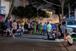 An ninh - Xã hội - TP HCM: Cô gái bị đâm tử vong trên vỉa hè