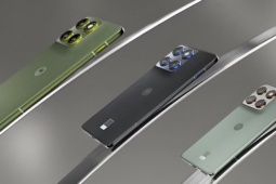 Rò rỉ video Motorola Edge 70 lộ khung máy siêu mỏng, cạnh tranh iPhone Air và Galaxy S25 Edge