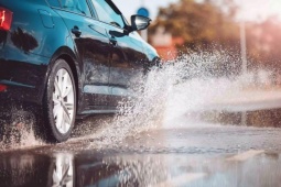 TOP xe gầm cao lội nước ấn tượng tại Việt Nam