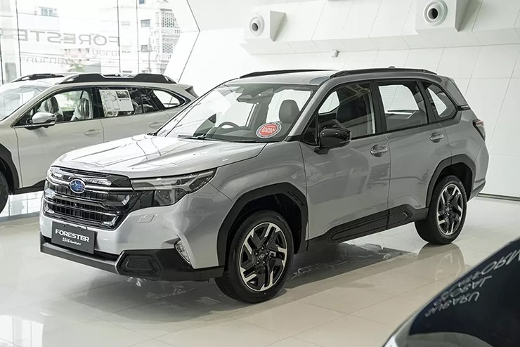 Subaru Forester ra mắt, giá tăng mạnh gần gấp đôi đời cũ - 3