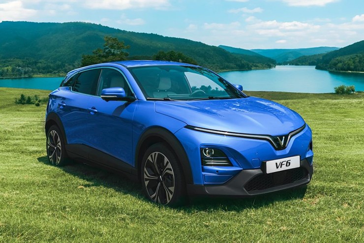 Giá xe điện VinFast VF 6 niêm yết và lăn bánh tháng 10/2025 - 1