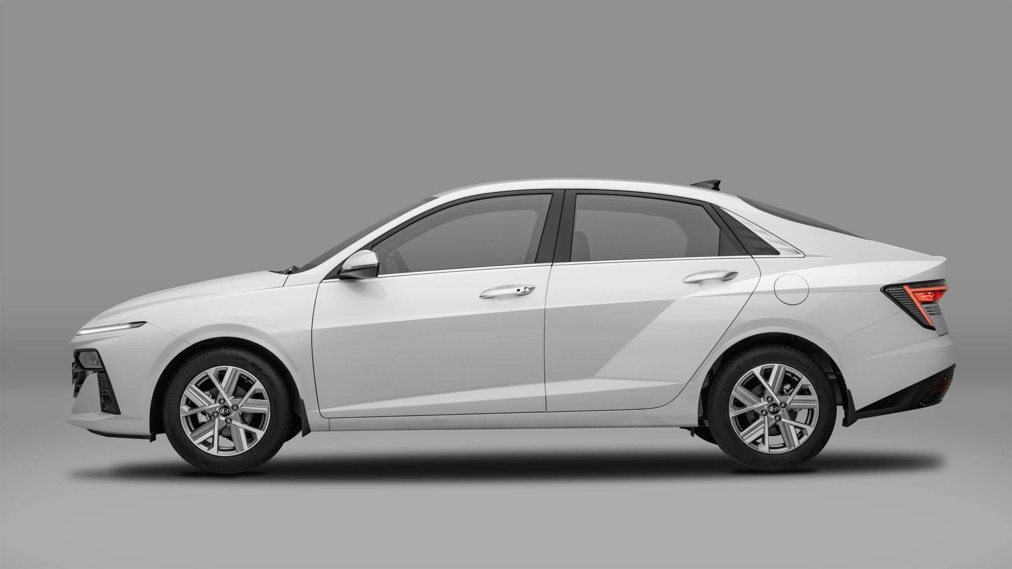 Tài chính dưới 650 triệu có nên sở hữu xe Hyundai Accent bản cao cấp nhất - 4