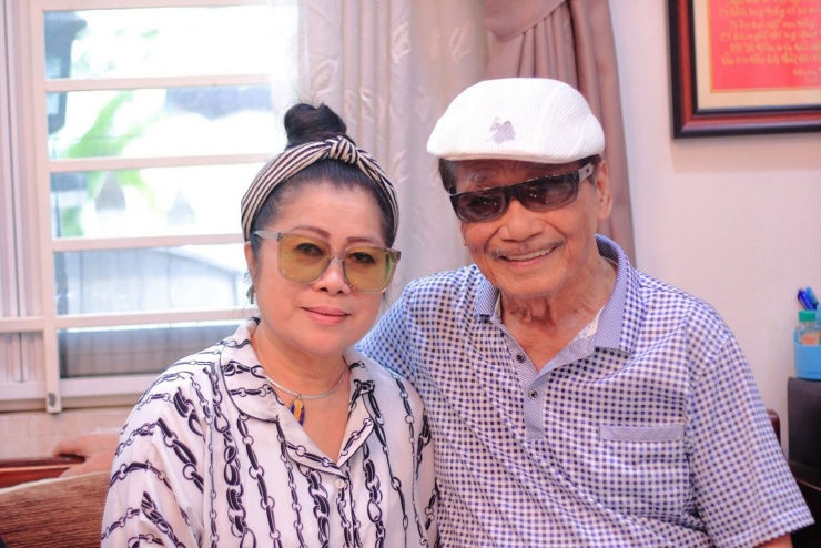 NSND Trần Hiếu và bà Minh Ngà.