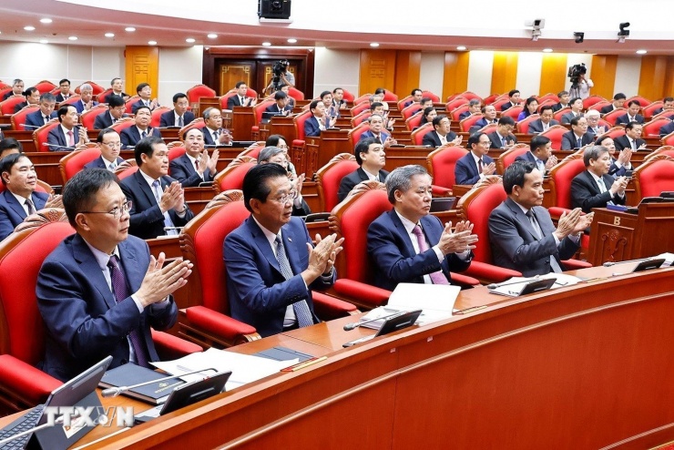 Những hình ảnh khai mạc Hội nghị Trung ương 13 - 10